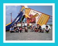 ぞうくみ🐘みなみかぜ広場に行ってきました！飛行機やヘリコプターがたくさん飛んでいて、その都度「ばいばーい👋」と手を振っていました😌遊具は、急降下する大型滑り台が大人気でしたよ💓